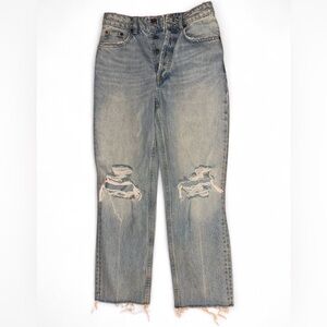 ZARA High-waisted, straight-leg jeans with ripped knees and frayed hem. SIZE 2